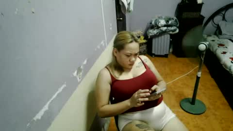 pretty_lyn08 online show from July 2026 08:45:01 AM