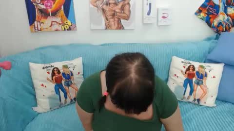 pretty_malika online show from May 2026 12:52:02 AM