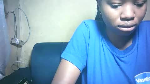 Snapshot of pretty_milan chatting on December 2025 10:11:01 AM pretty_milan online show from December 2025 10:11:01 AM