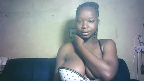 Snapshot of pretty_milan chatting on February 2026 07:48:01 AM pretty_milan online show from February 2026 07:48:01 AM