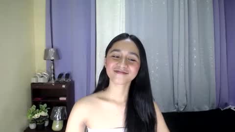 Snapshot of pretty_morenaxx chatting on March 2025 12:15:01 AM Marimar online show from March 2025 12:15:01 AM