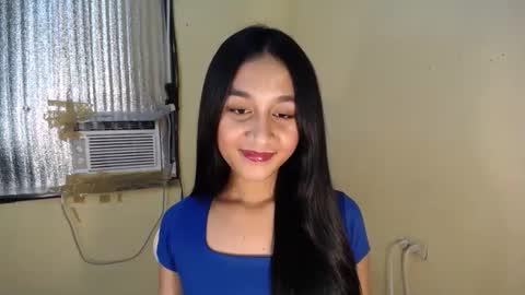 Snapshot of pretty_morenaxx chatting on September 2025 08:19:01 PM Marimar online show from September 2025 08:19:01 PM