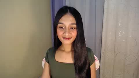 Snapshot of pretty_morenaxx chatting on November 2025 08:05:02 AM Marimar online show from November 2025 08:05:02 AM