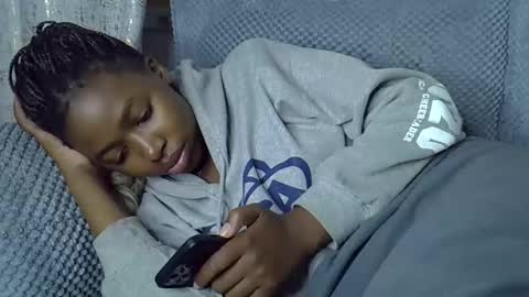 pretty_petite24 online show from March 2026 01:16:02 PM