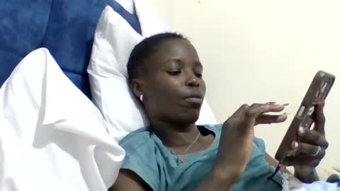pretty_petite_ebony online show from July 2026 09:13:01 PM