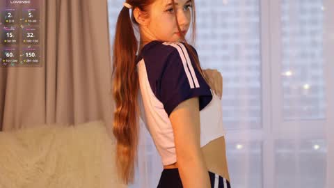 Snapshot of pretty_princess_elina chatting on January 2025 01:36:01 PM Elina online show from January 2025 01:36:01 PM