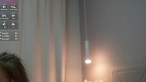 Snapshot of pretty_princess_elina chatting on January 2025 12:50:01 AM Elina online show from January 2025 12:50:01 AM