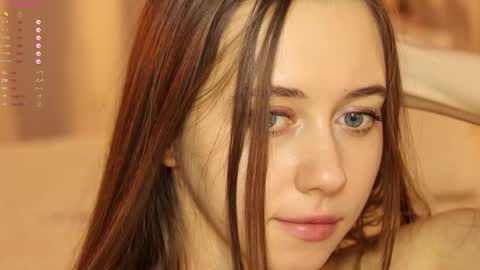 Snapshot of pretty_princess_elina chatting on March 2025 02:04:02 AM Elina online show from March 2025 02:04:02 AM