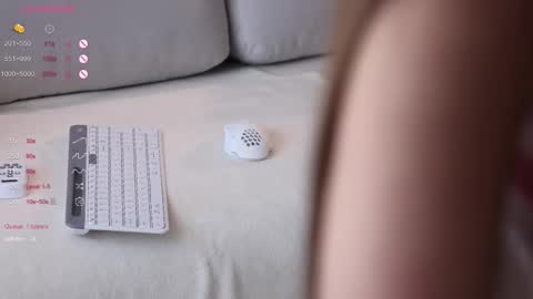 Snapshot of pretty_princess_elina chatting on September 2025 07:35:02 AM Elina online show from September 2025 07:35:02 AM