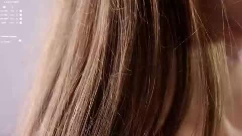 Snapshot of pretty_princess_elina chatting on November 2025 09:42:02 AM Elina online show from November 2025 09:42:02 AM