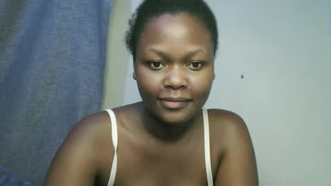 Snapshot of pretty_shanz chatting on October 2025 03:18:02 AM pretty_shanz online show from October 2025 03:18:02 AM