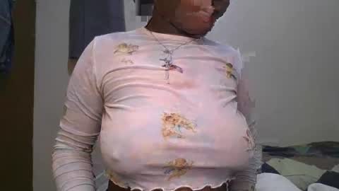 pretty_shila online show from October 2025 03:46:02 PM