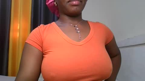 pretty_shila online show from November 2025 02:39:01 PM