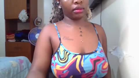 pretty_shila online show from May 2026 01:56:01 AM