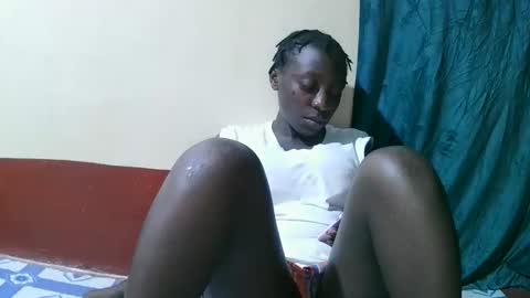 Snapshot of pretty_tiffany1 chatting on February 2026 08:10:02 AM pretty_tiffany1 online show from February 2026 08:10:02 AM