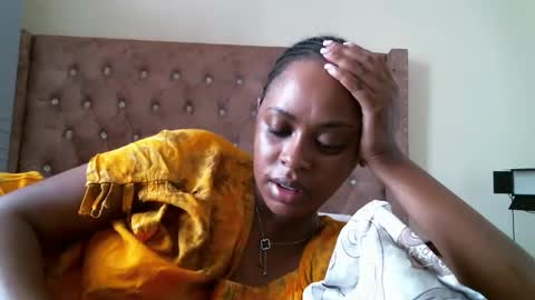 Snapshot of pretty_zii chatting on November 2025 08:14:02 AM zii online show from November 2025 08:14:02 AM