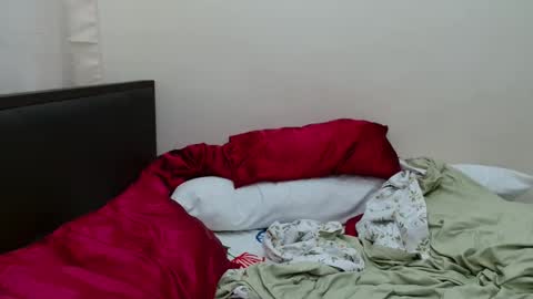 Snapshot of prettyasian098 chatting on September 2025 10:33:02 PM PrettyAsian098 online show from September 2025 10:33:02 PM