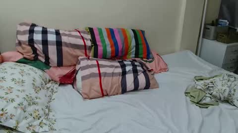 Snapshot of prettyasian098 chatting on October 2025 11:53:02 AM PrettyAsian098 online show from October 2025 11:53:02 AM