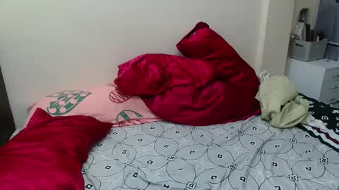 Snapshot of prettyasian098 chatting on October 2025 03:07:02 AM PrettyAsian098 online show from October 2025 03:07:02 AM