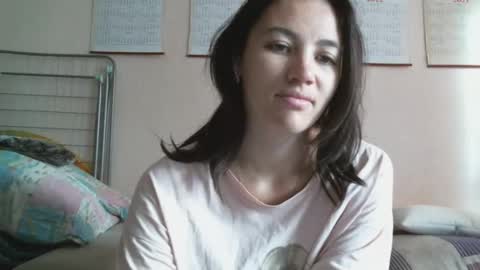 Bella online show from September 2025 04:47:01 AM