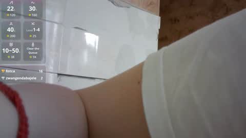 Snapshot of prettybella_7 chatting on March 2026 05:33:02 AM Bella online show from March 2026 05:33:02 AM