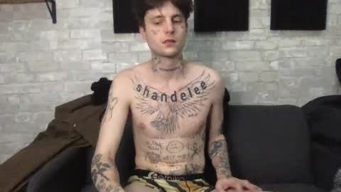 pretty boy online show from January 2025 05:58:01 AM