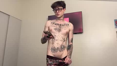 pretty boy online show from February 2026 02:19:01 AM