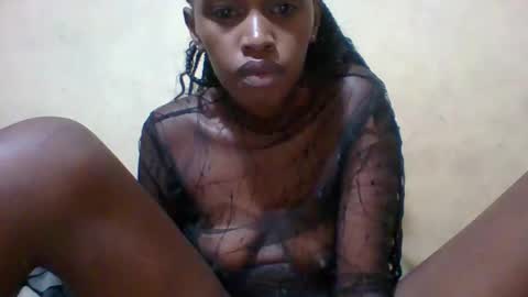 Snapshot of prettycarl_2 chatting on January 2025 02:43:02 AM prettycarl_2 online show from January 2025 02:43:02 AM