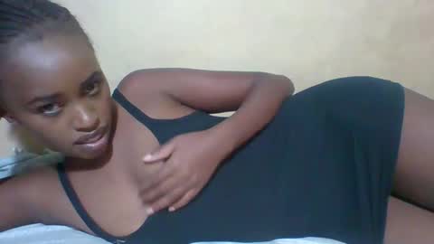 Snapshot of prettycarl_2 chatting on January 2025 10:22:01 PM prettycarl_2 online show from January 2025 10:22:01 PM