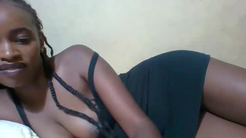 Snapshot of prettycarl_2 chatting on January 2025 01:10:02 AM prettycarl_2 online show from January 2025 01:10:02 AM