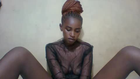 Snapshot of prettycarl_2 chatting on February 2025 10:37:02 AM prettycarl_2 online show from February 2025 10:37:02 AM