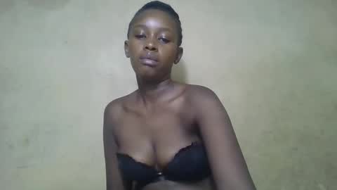 Snapshot of prettycarl_2 chatting on September 2025 02:44:02 AM prettycarl_2 online show from September 2025 02:44:02 AM