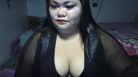 Snapshot of prettycarla_ chatting on May 2026 11:23:01 PM prettycarla online show from May 2026 11:23:01 PM