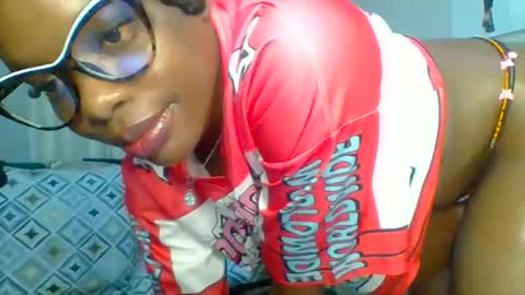 Snapshot of prettyela chatting on January 2026 06:13:01 PM PrettyEla online show from January 2026 06:13:01 PM