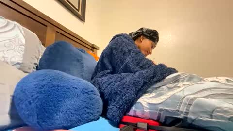 prettyfacefemale online show from February 2026 02:49:02 AM