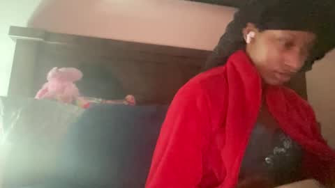 Snapshot of prettyfacefemale chatting on April 2026 06:49:01 AM prettyfacefemale online show from April 2026 06:49:01 AM