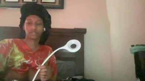 prettyfacefemale online show from August 2026 07:10:02 AM
