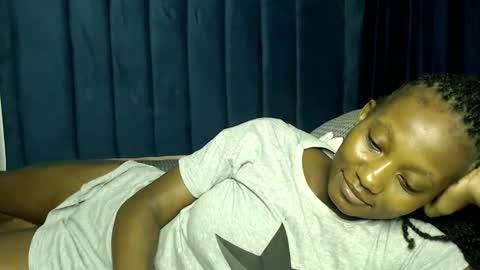 Mary online show from December 2025 05:41:01 PM