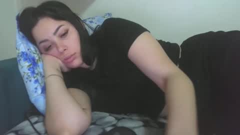 prettyjulliette online show from May 2026 04:04:02 PM