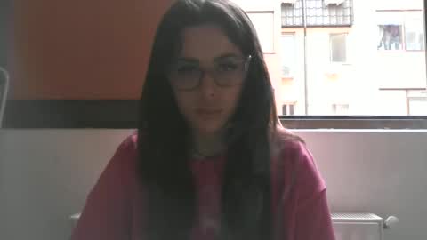 prettyjulliette online show from May 2026 09:03:01 AM