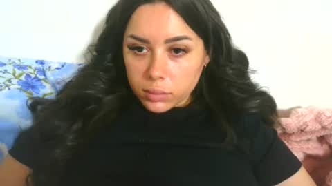 prettyjulliette online show from June 2026 06:18:02 PM