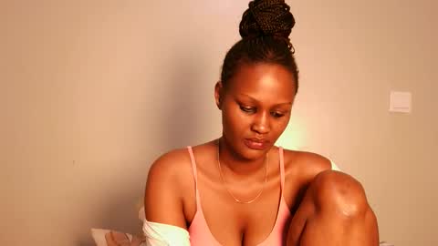 Snapshot of prettykeilaa chatting on March 2026 07:40:01 PM prettykeilaa online show from March 2026 07:40:01 PM