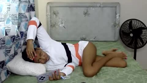 Prettylemmy online show from October 2025 12:38:02 PM