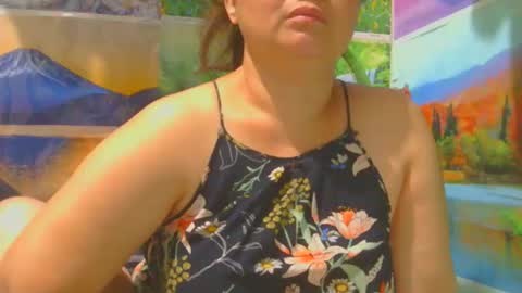 Nhing online show from December 2025 01:42:01 PM