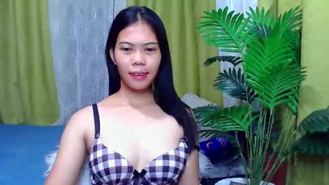 Snapshot of prettypinay_jean chatting on October 2025 12:11:01 AM prettypinay_jean online show from October 2025 12:11:01 AM