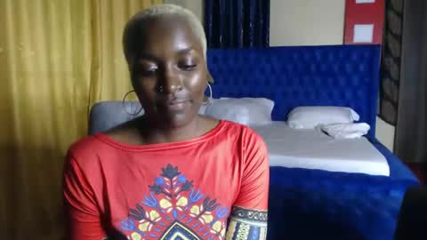 Snapshot of prettyquee chatting on December 2024 10:02:02 PM sasha online show from December 2024 10:02:02 PM