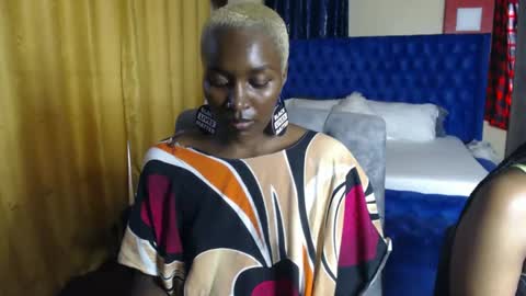 Snapshot of prettyquee chatting on January 2025 12:52:01 PM sasha online show from January 2025 12:52:01 PM