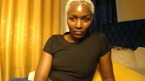 Snapshot of prettyquee chatting on September 2025 08:17:01 AM sasha online show from September 2025 08:17:01 AM