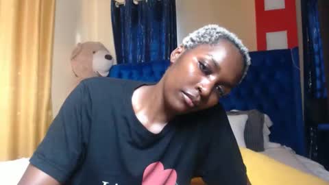 Snapshot of prettyquee chatting on February 2026 06:59:02 AM sasha online show from February 2026 06:59:02 AM