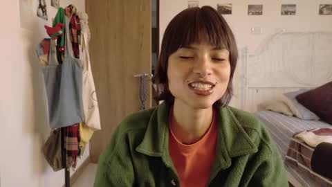 Snapshot of prettyrare chatting on February 2026 10:32:02 PM Juli online show from February 2026 10:32:02 PM